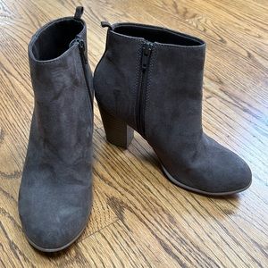 Dark gray suede Gap ankle boots